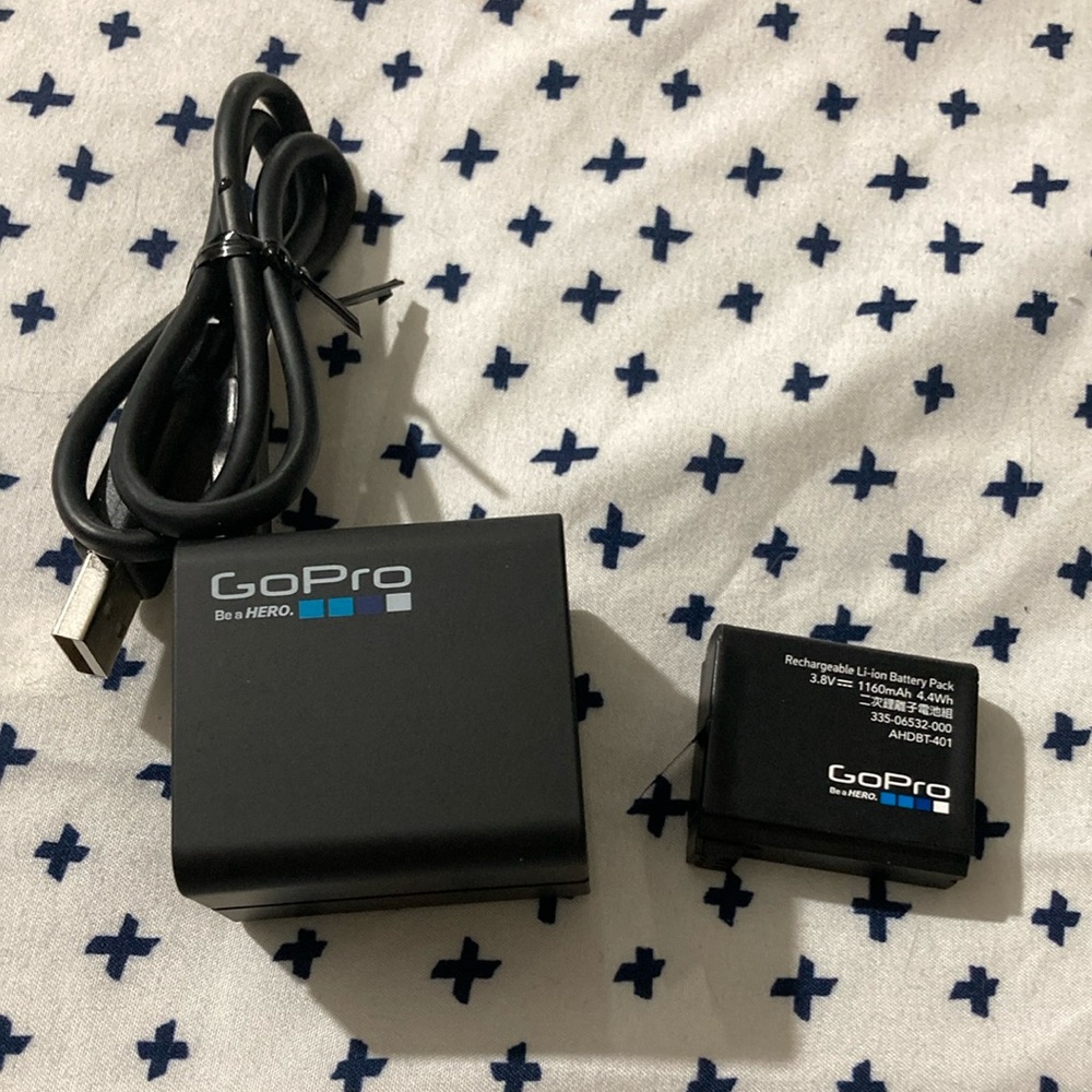 Genuine OEM AHDBT-401 GoPro HERO4 Battery and Dual Charger